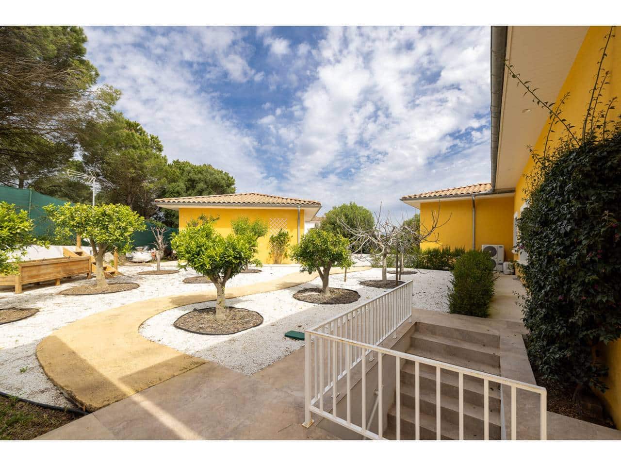 4 chambre Villa/Maison à vendre à Sotogrande avec piscine garage - 2 200 000 € (Ref: 8928365)