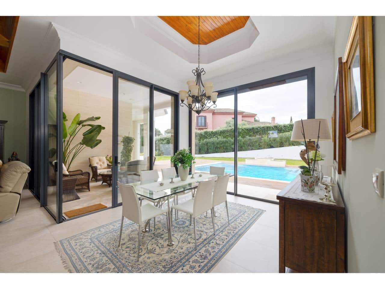 4 chambre Villa/Maison à vendre à Sotogrande avec piscine garage - 2 200 000 € (Ref: 8928365)