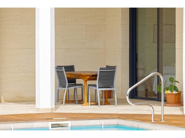 4 sypialnia Willa na sprzedaż w Sotogrande Alto, San Roque z basenem garażem - 2 200 000 € (Ref: 8928365)