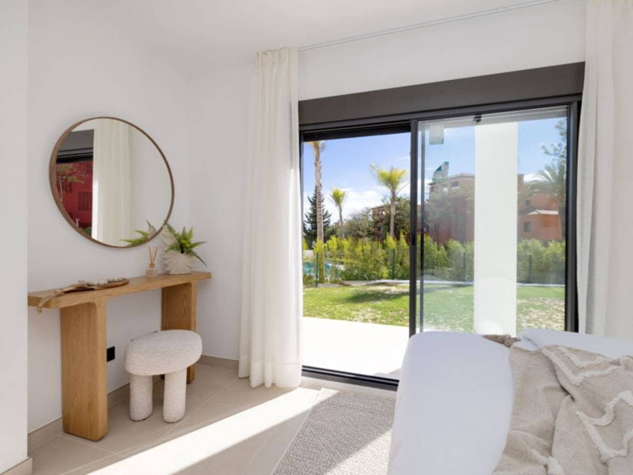 2 bedroom Apartment for sale in Casares with pool garage - € 340,000 (Ref: 8934723)