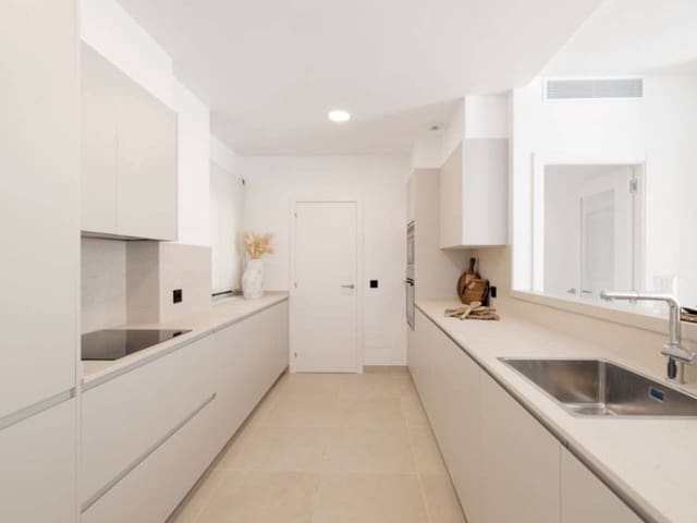 Apartamento de 2 habitaciones en Casares en venta con piscina garaje - 340.000 € (Ref: 8934723)