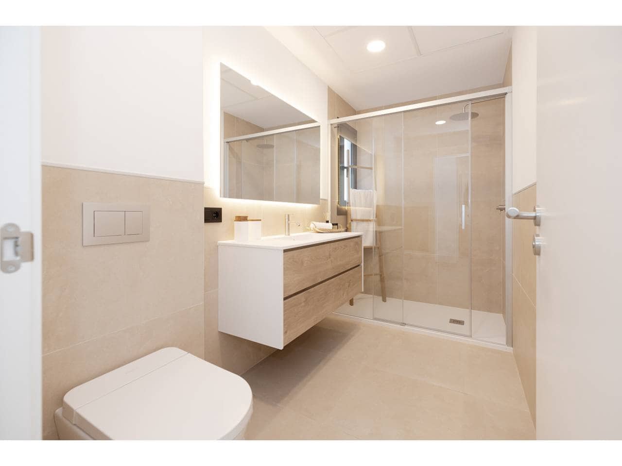 3 bedroom Apartment for sale in Casares with pool garage - € 787,600 (Ref: 8936516)