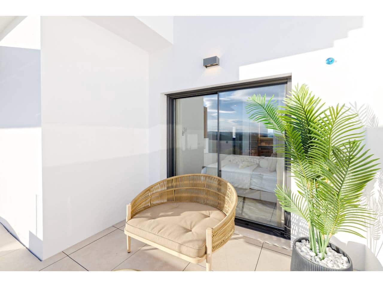 3 bedroom Apartment for sale in Casares with pool garage - € 787,600 (Ref: 8936516)