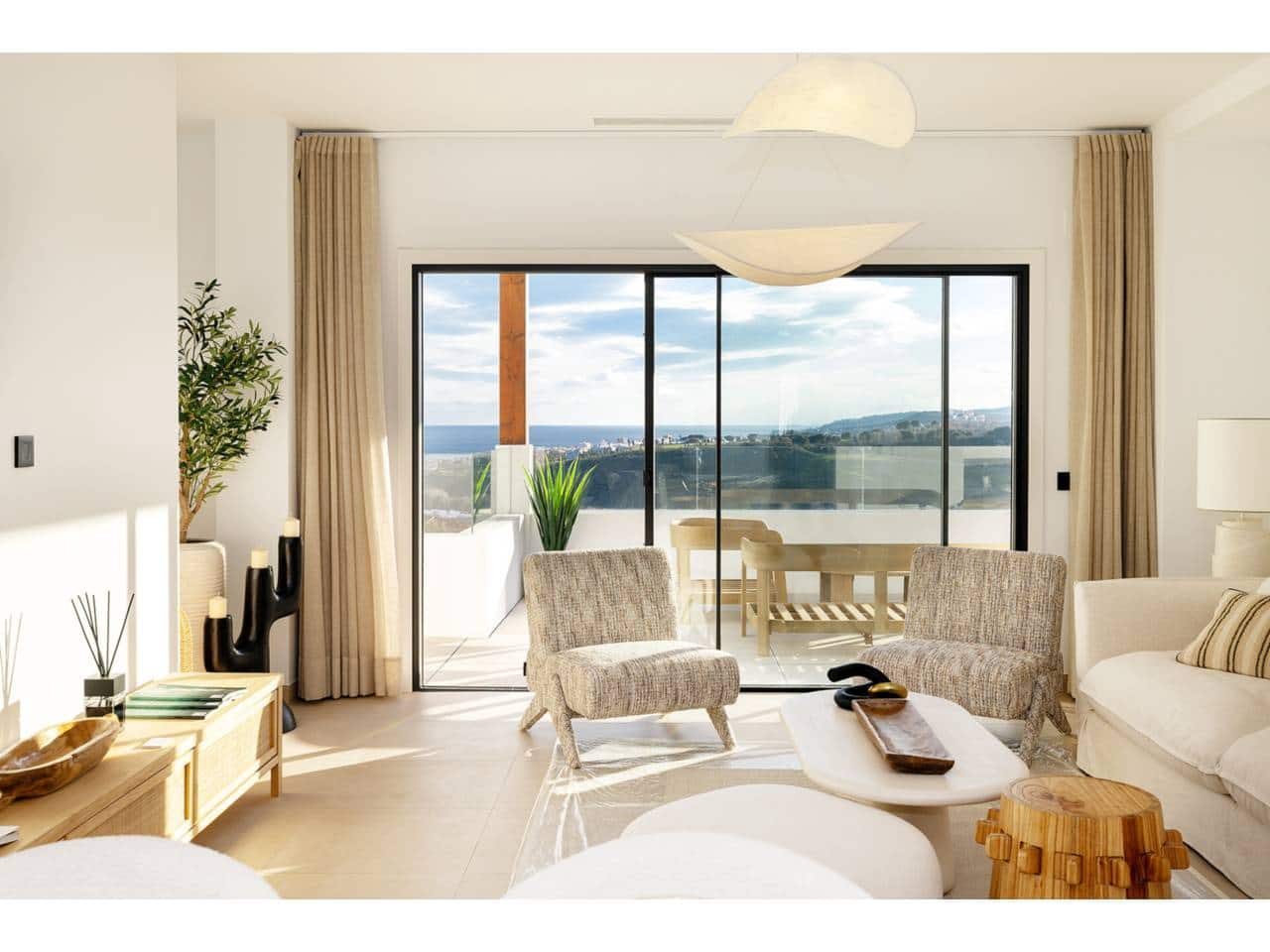 3 bedroom Apartment for sale in Casares with pool garage - € 787,600 (Ref: 8936516)