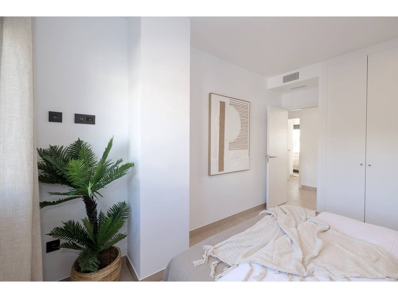 3 bedroom Apartment for sale in Casares with pool garage - € 787,600 (Ref: 8936516)