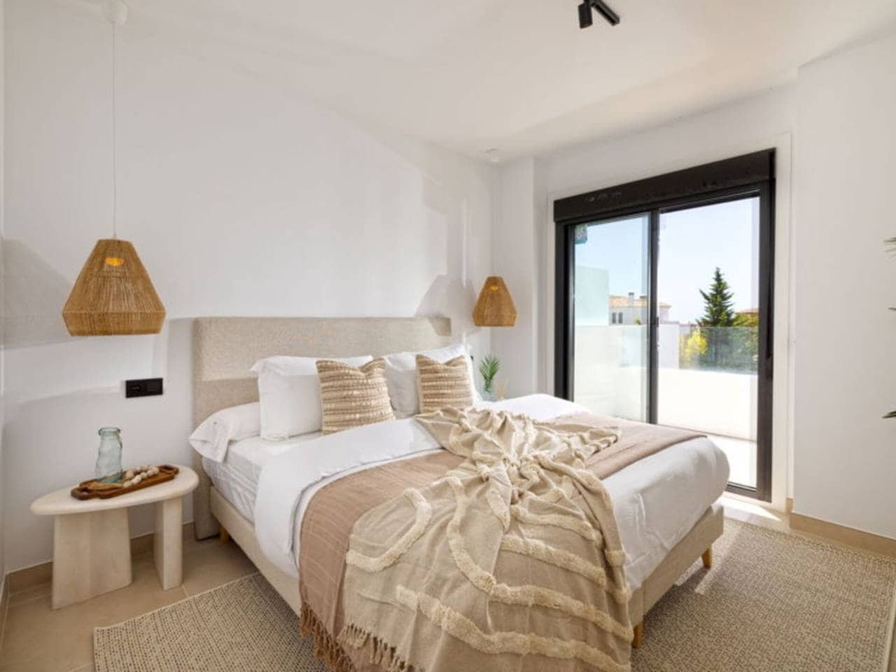 3 Zimmer Apartment zu verkaufen in Casares mit Pool Garage - 670.000 € (Ref: 8936517)