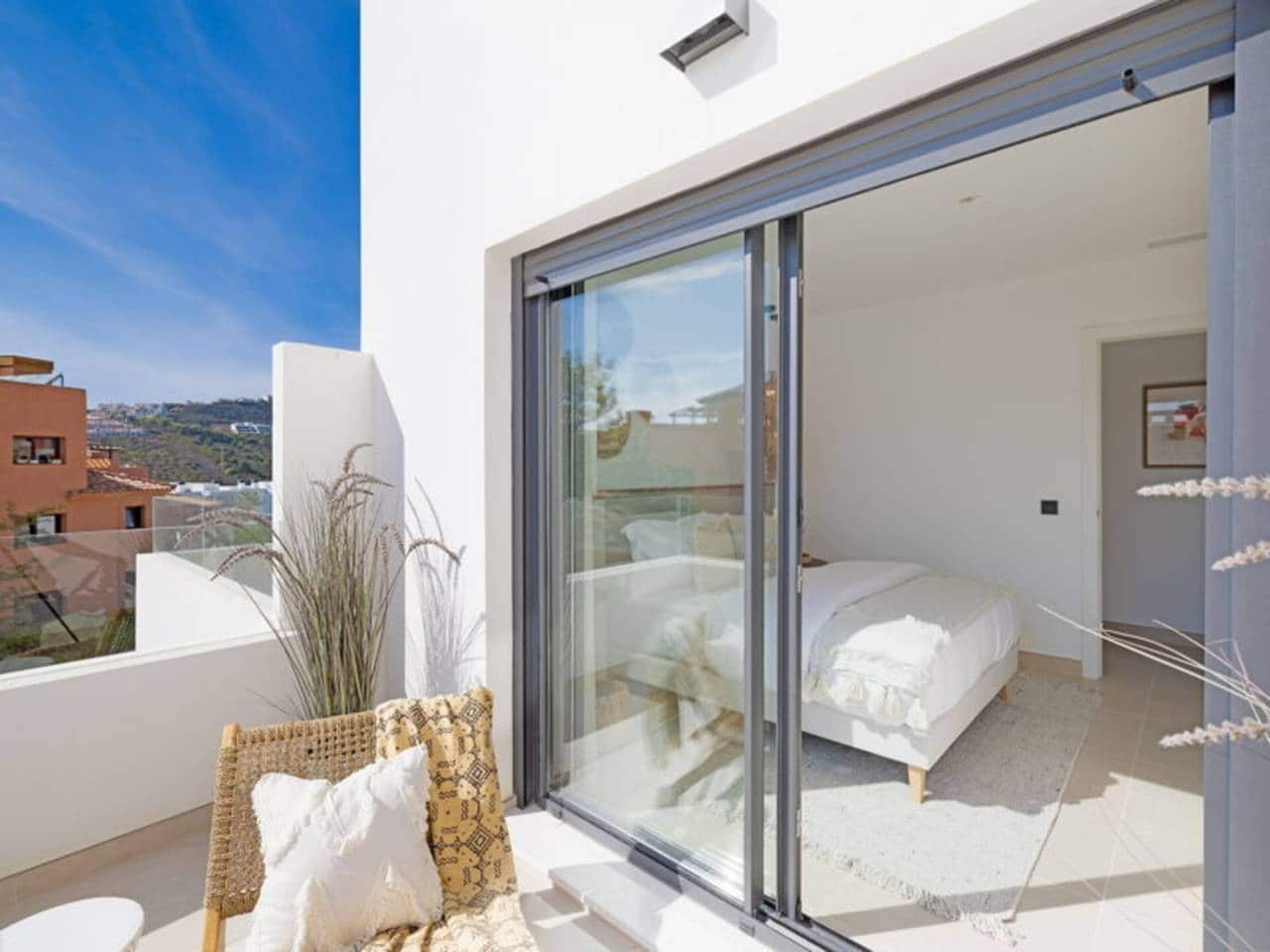 3 Zimmer Apartment zu verkaufen in Casares mit Pool Garage - 670.000 € (Ref: 8936517)