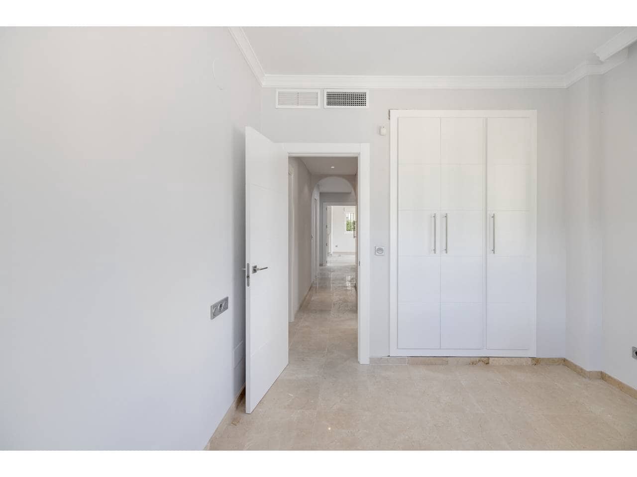 3 camera da letto Casa in vendita in Sotogrande con piscina garage - 570.000 € (Rif: 8952476)