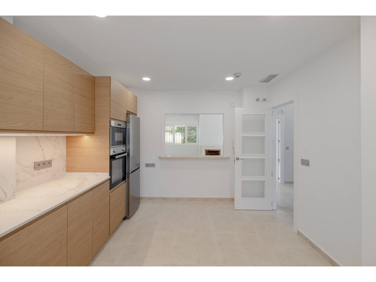 3 camera da letto Casa in vendita in Sotogrande con piscina garage - 570.000 € (Rif: 8952476)