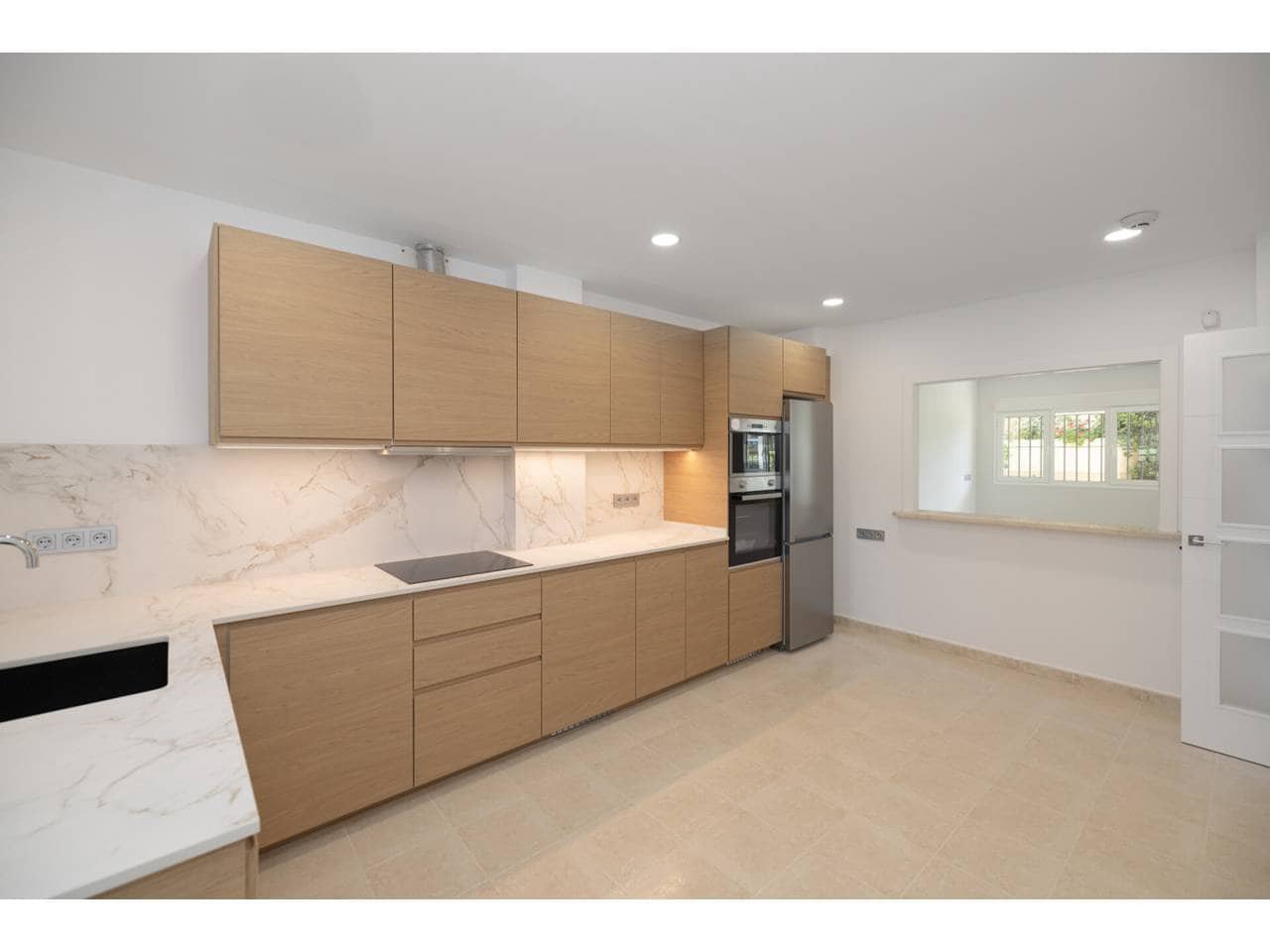 3 camera da letto Casa in vendita in Sotogrande con piscina garage - 570.000 € (Rif: 8952476)