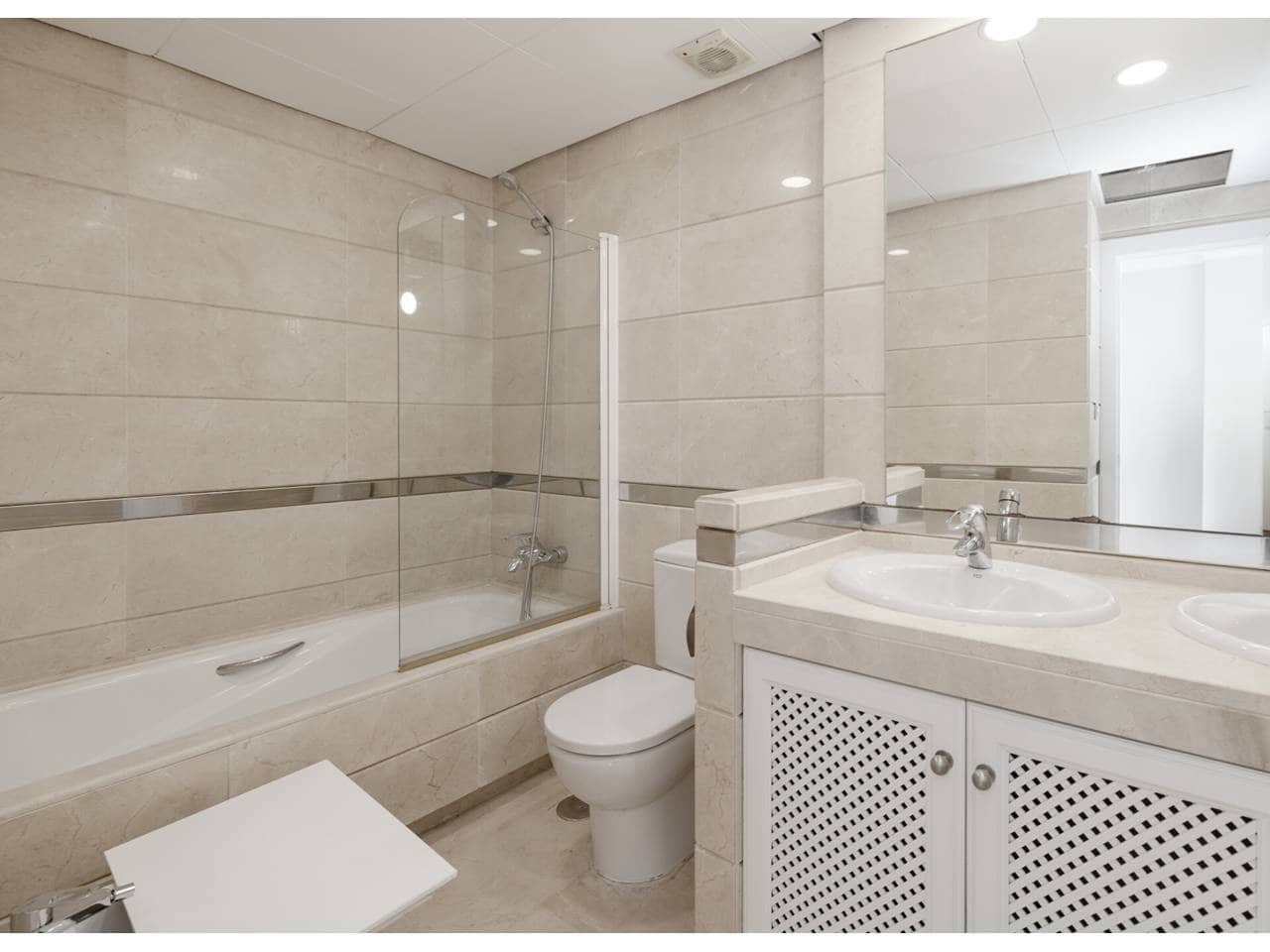 3 camera da letto Casa in vendita in Sotogrande con piscina garage - 570.000 € (Rif: 8952476)