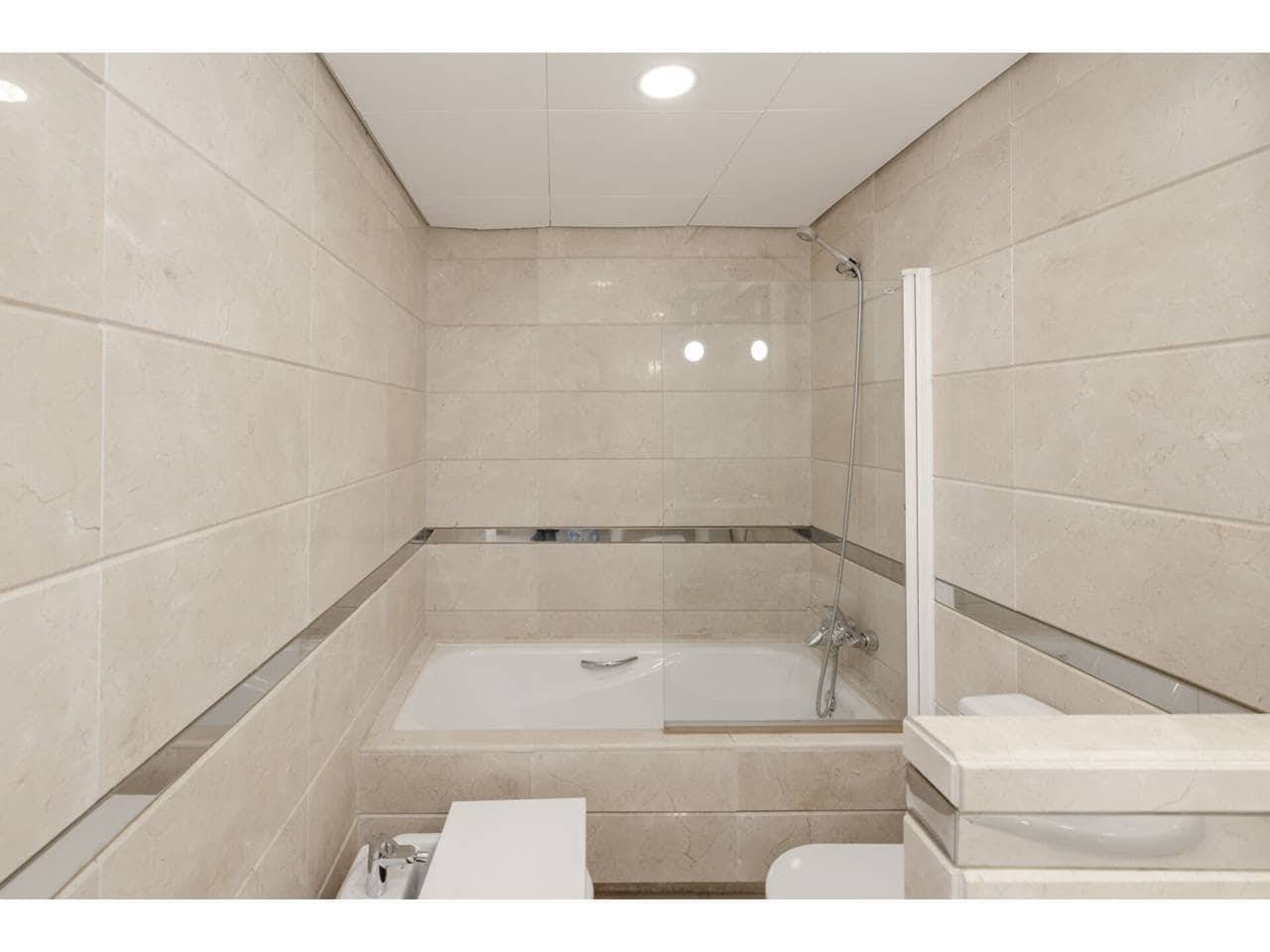 3 camera da letto Casa in vendita in Sotogrande con piscina garage - 570.000 € (Rif: 8952476)