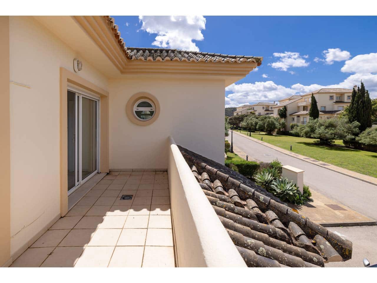 3 camera da letto Casa in vendita in Sotogrande con piscina garage - 570.000 € (Rif: 8952476)