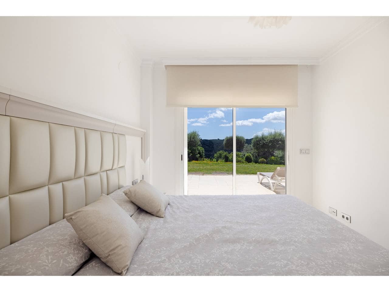 3 soveværelse Lejlighed til salg i Sotogrande med swimmingpool garage - € 550.000 (Ref: 8952477)