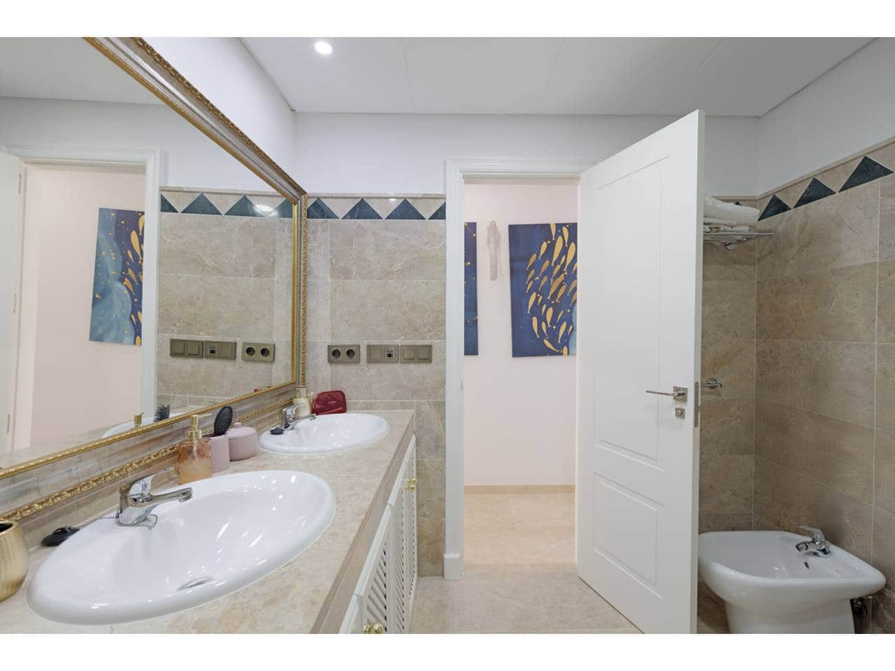 3 soveværelse Lejlighed til salg i Sotogrande med swimmingpool garage - € 550.000 (Ref: 8952477)