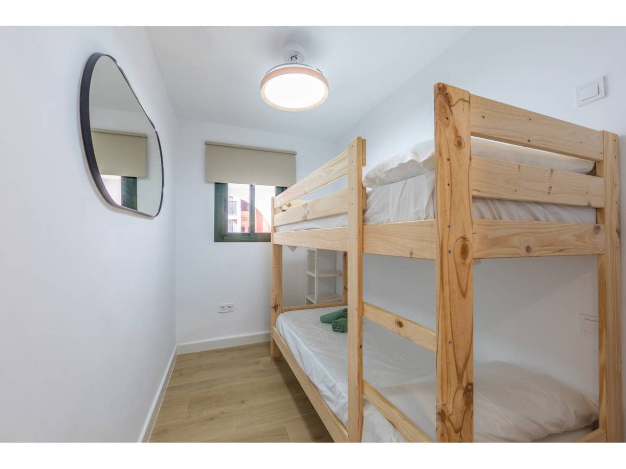 3 soveværelse Lejlighed til salg i Barbate med swimmingpool garage - € 450.000 (Ref: 8978477)