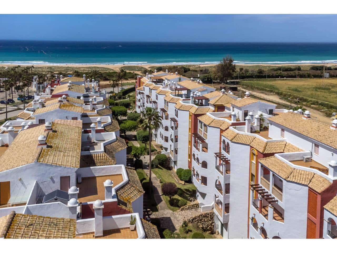 3 soveværelse Lejlighed til salg i Barbate med swimmingpool garage - € 450.000 (Ref: 8978477)