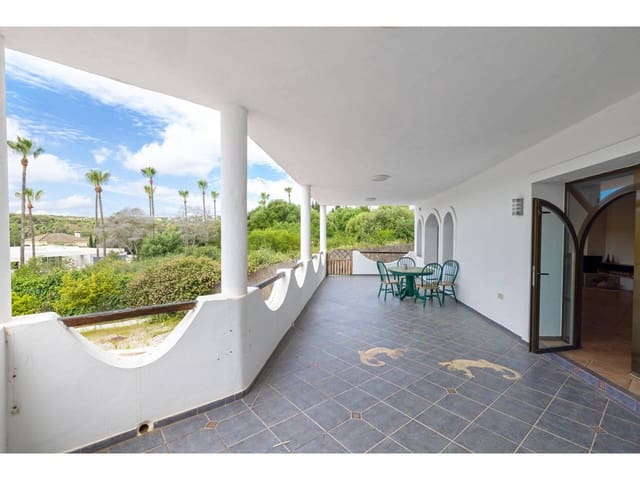 4 makuuhuone Huvila myytävänä paikassa Sotogrande Alto, San Roque mukana uima-altaan 
autotalli - 975 000 € (Ref: 8982073)