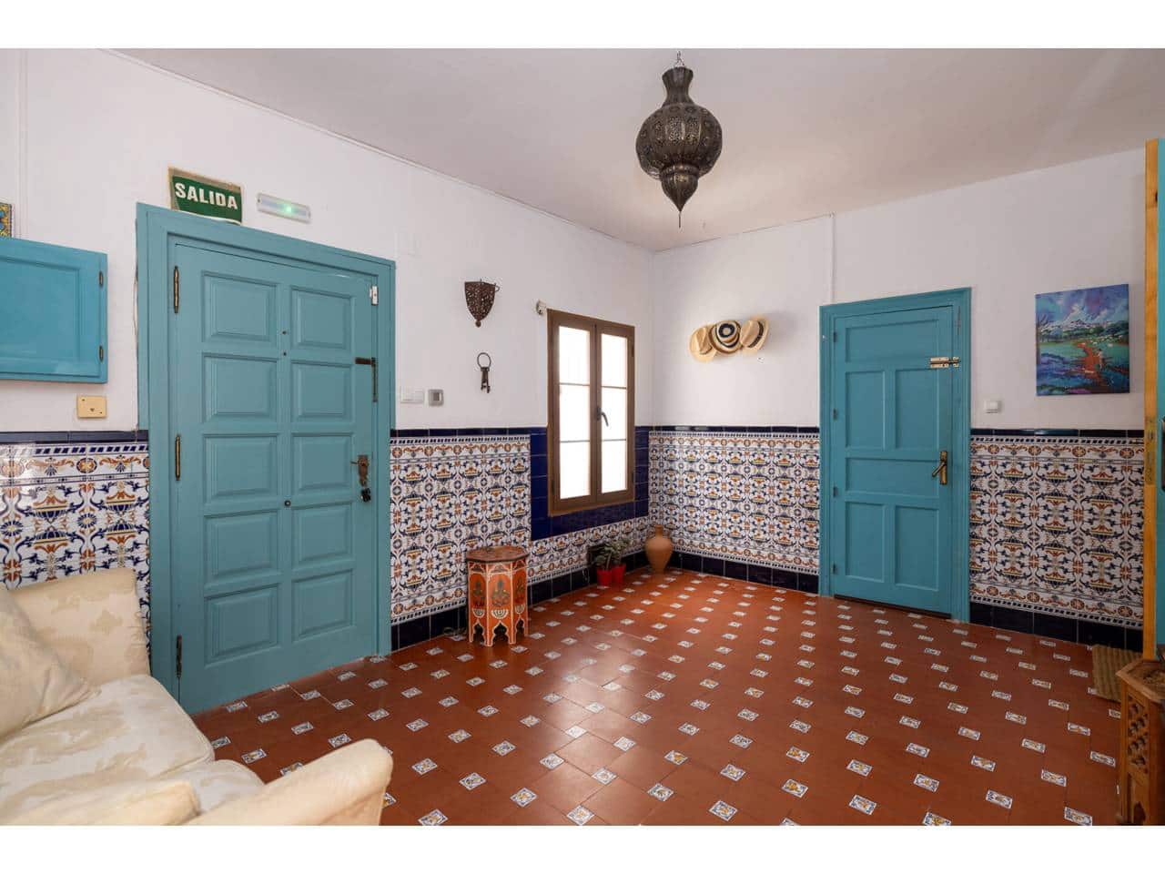 5 soverom Villa til salgs i San Roque med garasje - € 366 000 (Ref: 9007200)