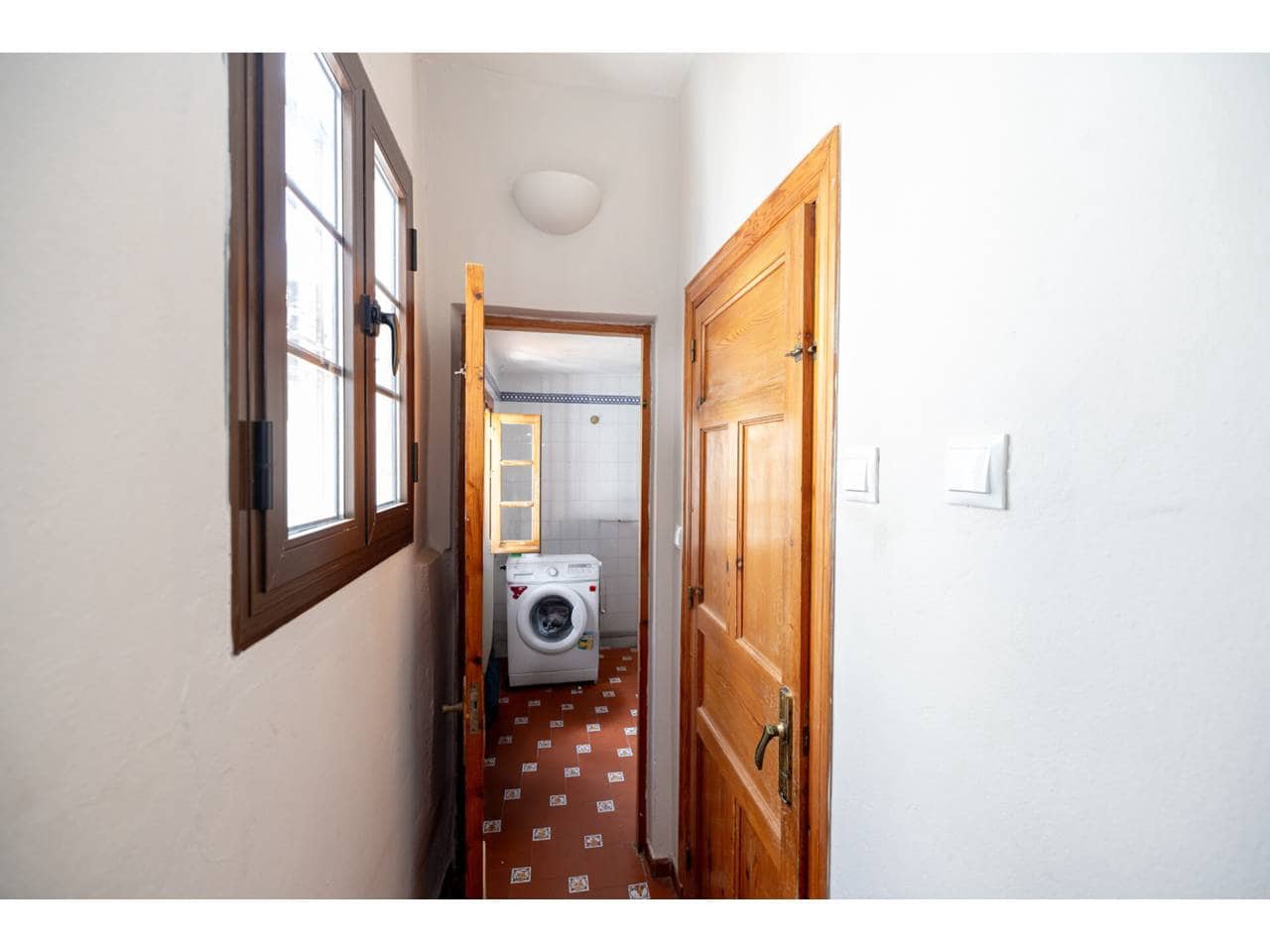 5 soverom Villa til salgs i San Roque med garasje - € 366 000 (Ref: 9007200)