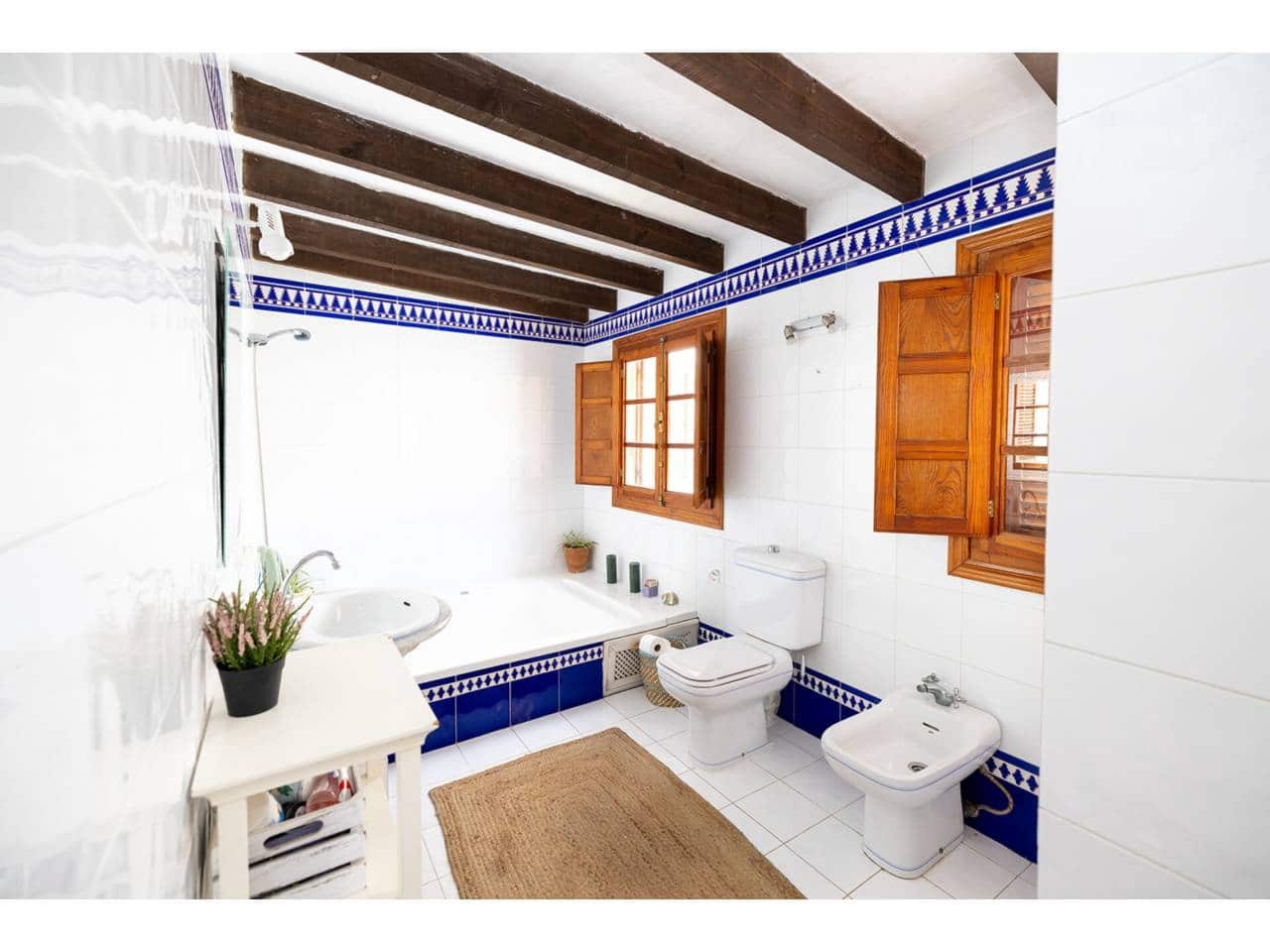 5 soverom Villa til salgs i San Roque med garasje - € 366 000 (Ref: 9007200)