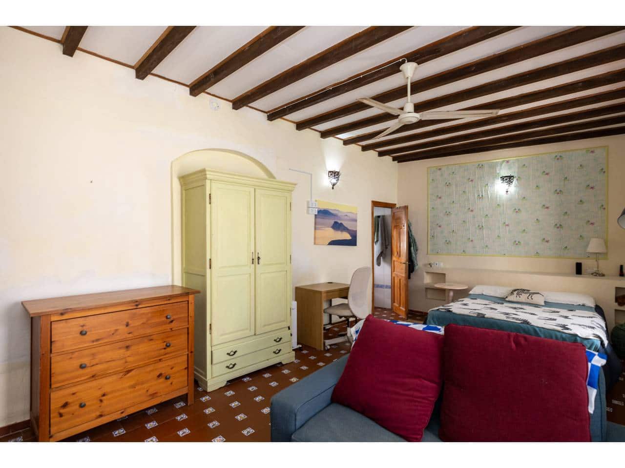 5 soverom Villa til salgs i San Roque med garasje - € 366 000 (Ref: 9007200)