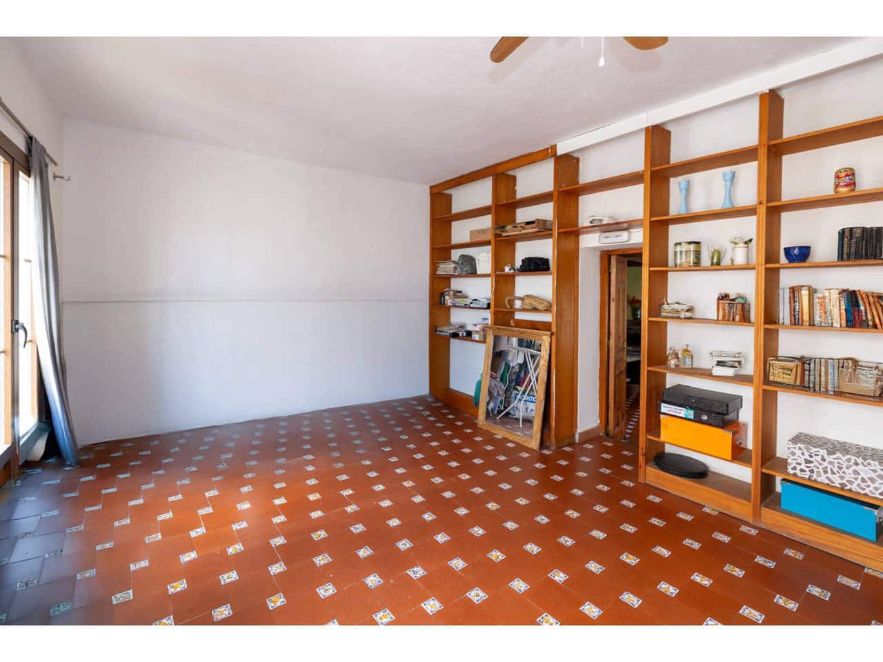 5 soverom Villa til salgs i San Roque med garasje - € 366 000 (Ref: 9007200)