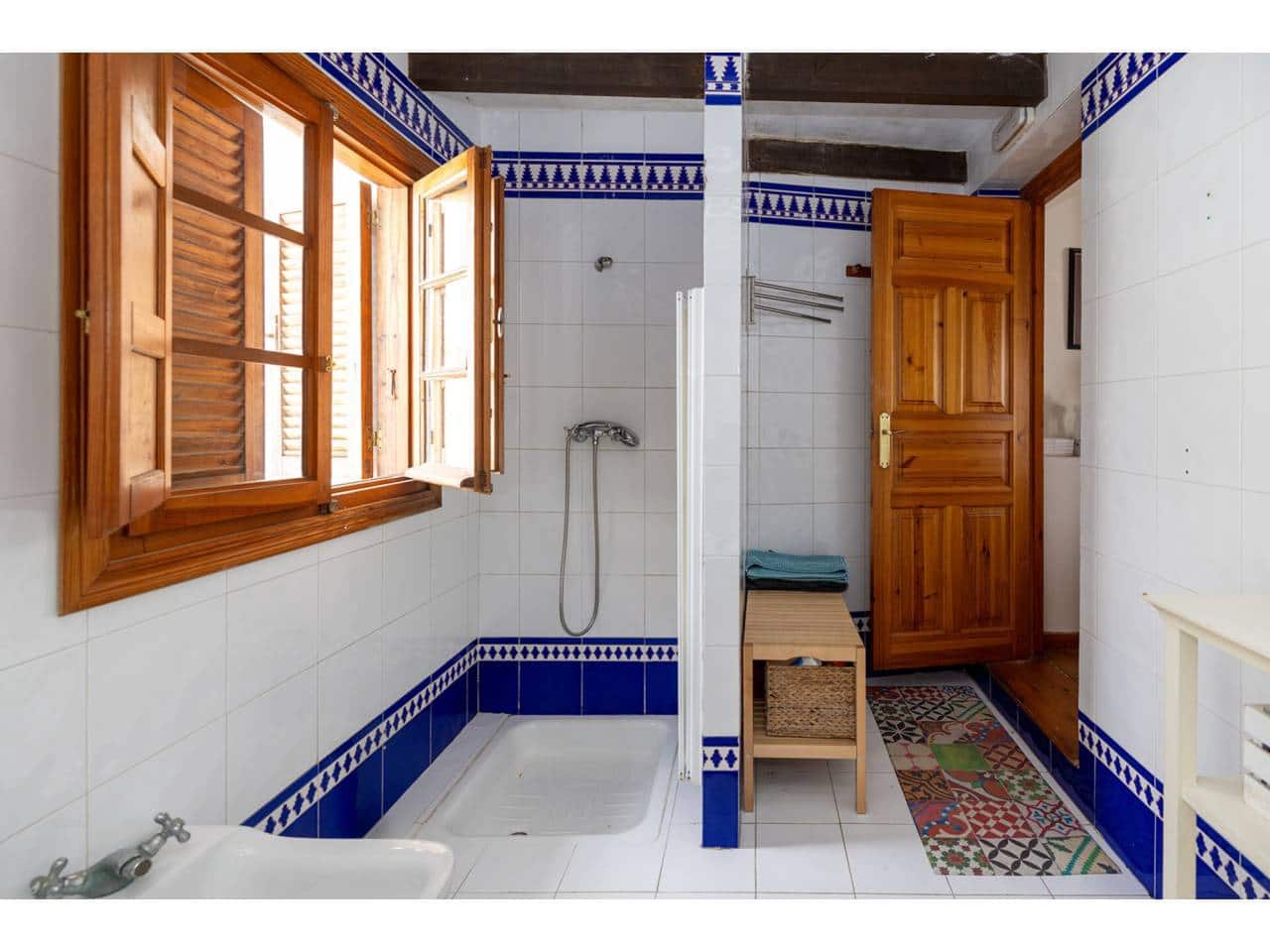 5 soverom Villa til salgs i San Roque med garasje - € 366 000 (Ref: 9007200)