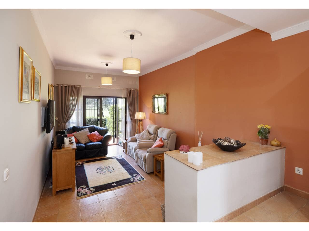 2 soveværelse Byhus til salg i La Alcaidesa med swimmingpool - € 299.000 (Ref: 9012131)