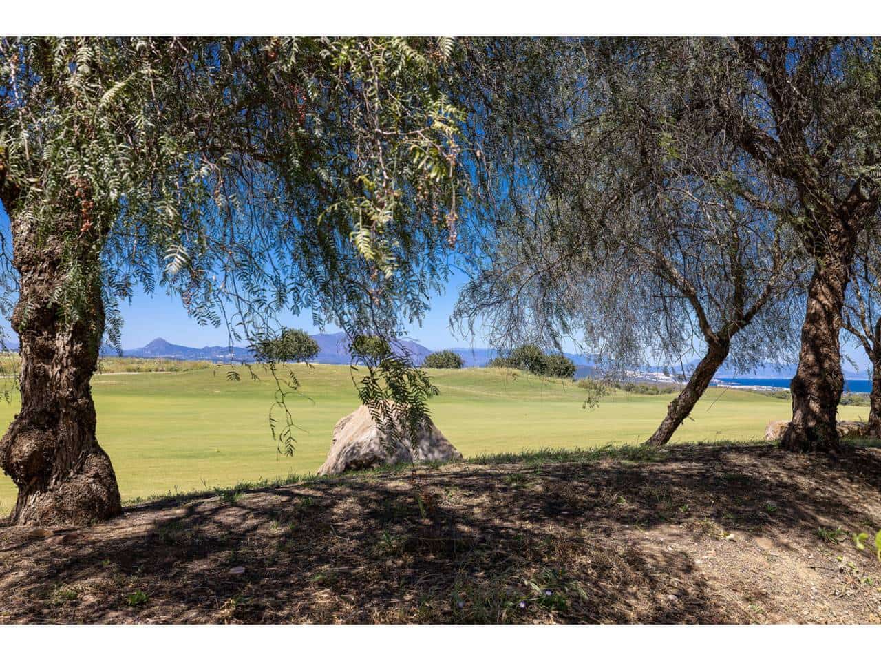 2 soveværelse Byhus til salg i La Alcaidesa med swimmingpool - € 299.000 (Ref: 9012131)