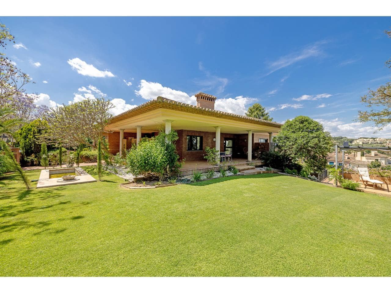 5 chambre Villa/Maison à vendre à Sotogrande avec piscine garage - 1 550 000 € (Ref: 9026262)