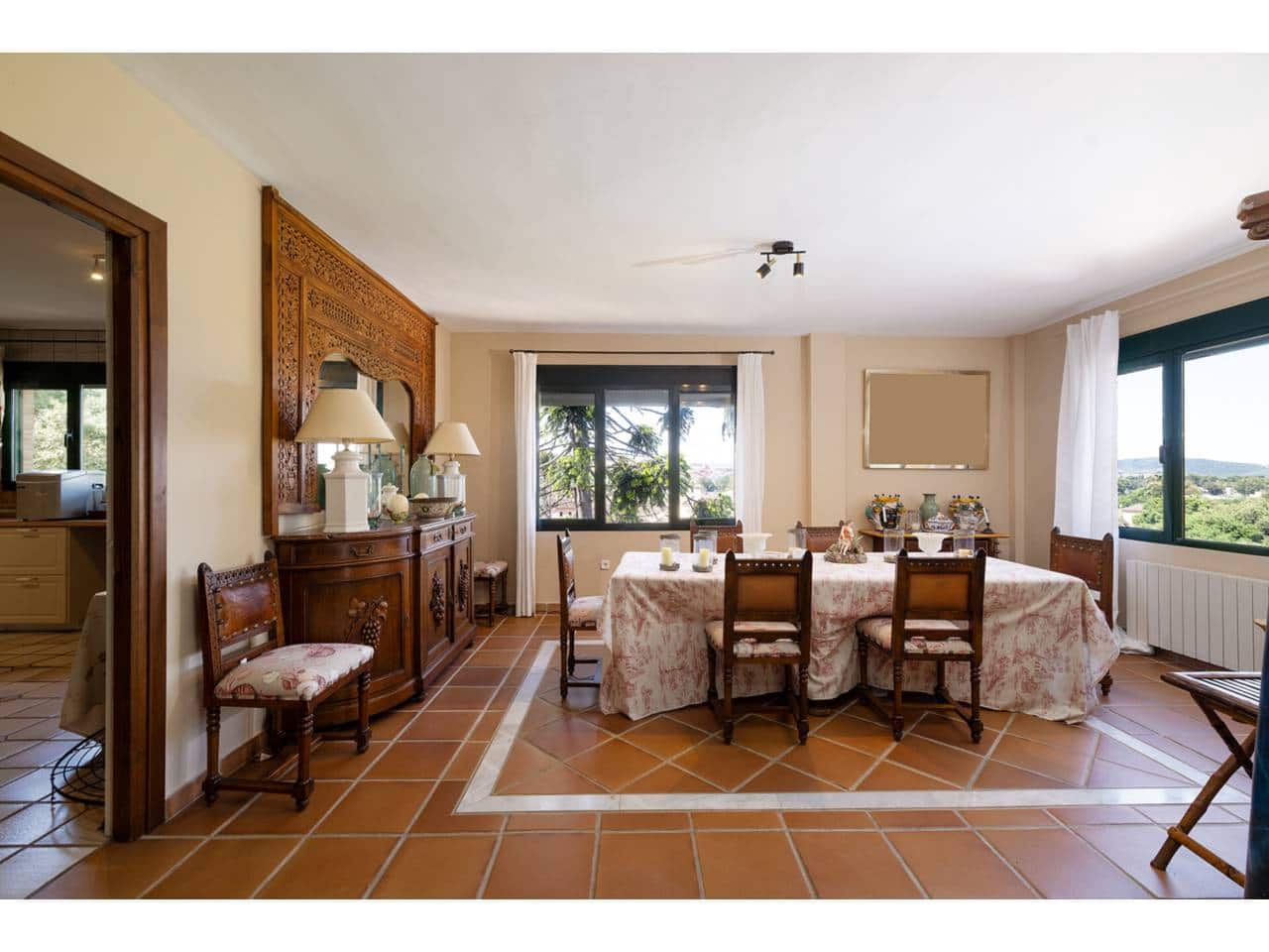 5 chambre Villa/Maison à vendre à Sotogrande avec piscine garage - 1 550 000 € (Ref: 9026262)