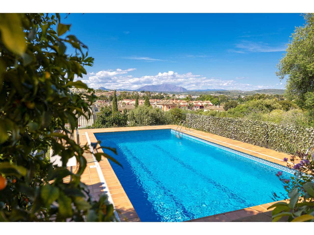 5 chambre Villa/Maison à vendre à Sotogrande avec piscine garage - 1 550 000 € (Ref: 9026262)