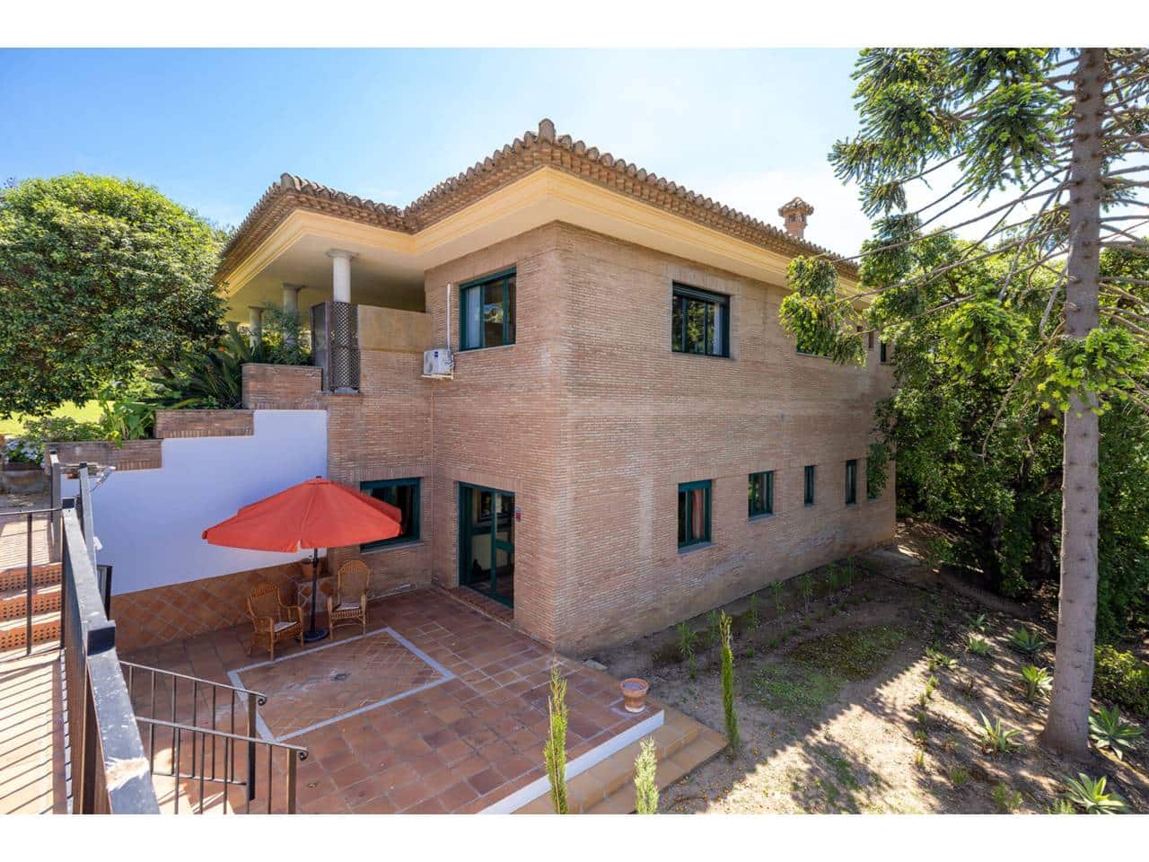 5 chambre Villa/Maison à vendre à Sotogrande avec piscine garage - 1 550 000 € (Ref: 9026262)