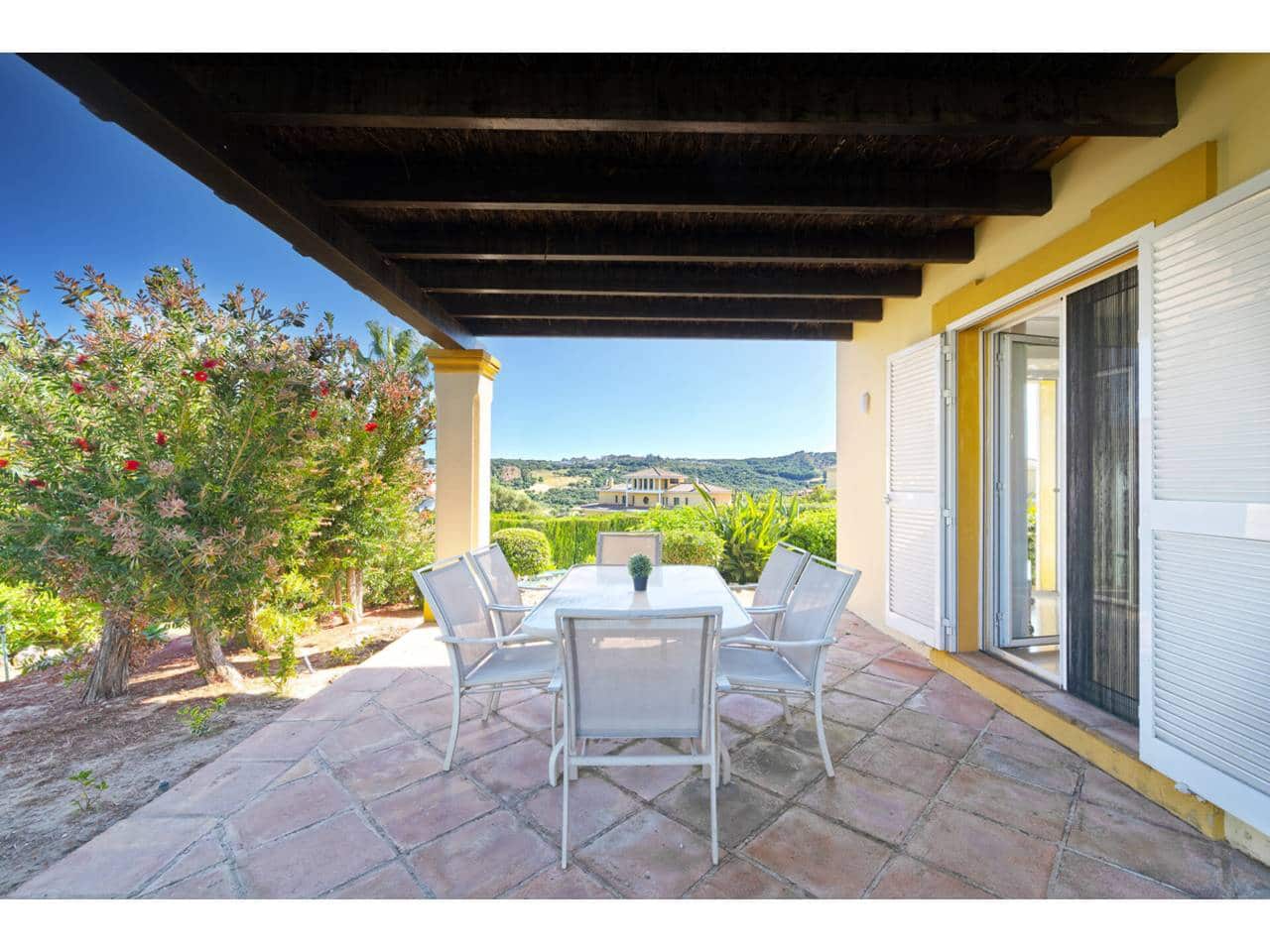 3 chambre Villa/Maison à vendre à Sotogrande avec piscine garage - 1 275 000 € (Ref: 9026263)