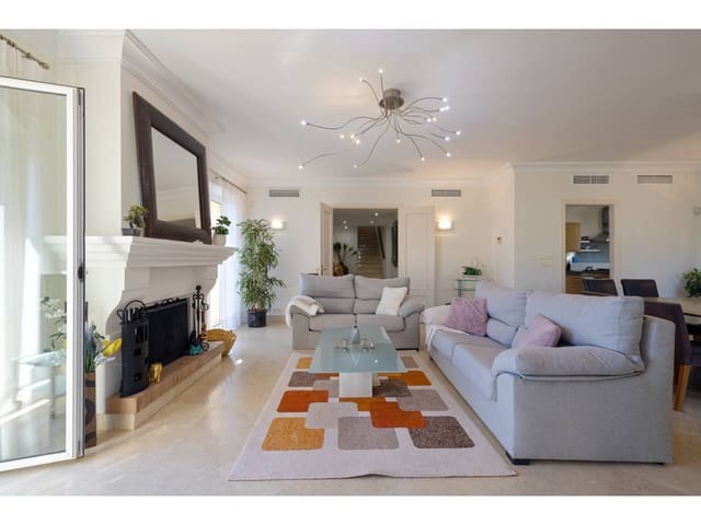 3 chambre Villa/Maison à vendre à Sotogrande Alto, San Roque avec piscine garage - 1 275 000 € (Ref: 9026263)