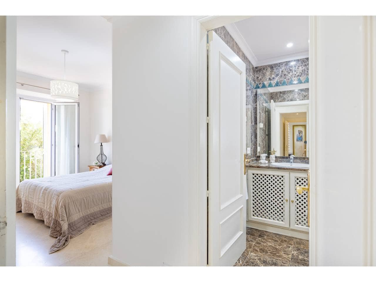 3 chambre Villa/Maison à vendre à Sotogrande avec piscine garage - 1 275 000 € (Ref: 9026263)