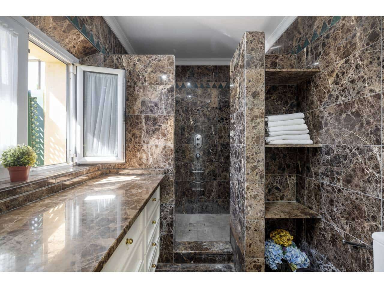 3 chambre Villa/Maison à vendre à Sotogrande avec piscine garage - 1 275 000 € (Ref: 9026263)