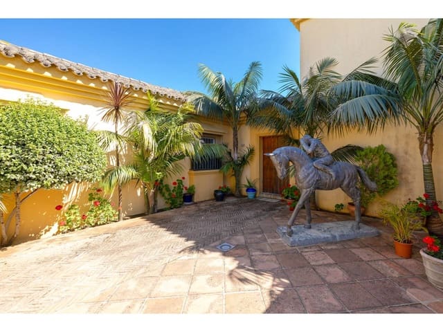 3 chambre Villa/Maison à vendre à Sotogrande Alto, San Roque avec piscine garage - 1 275 000 € (Ref: 9026263)