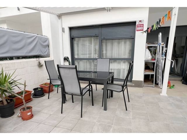 4 soveværelse Byhus til salg i Algeciras med swimmingpool garage - € 289.900 (Ref: 9073087)