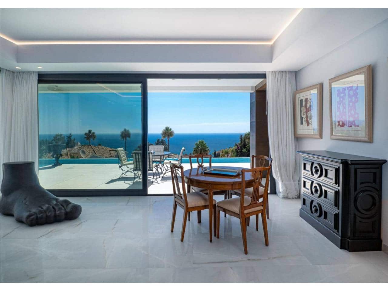 5 soverom Villa til salgs i Manilva med svømmebasseng garasje - € 3 450 000 (Ref: 9081181)