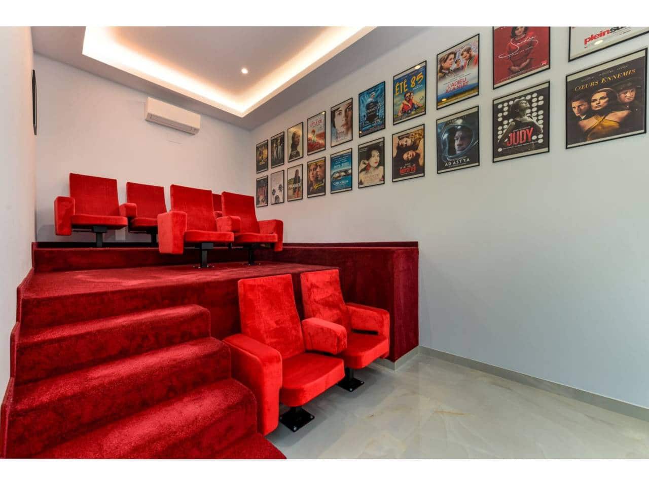 5 soverom Villa til salgs i Manilva med svømmebasseng garasje - € 3 450 000 (Ref: 9081181)