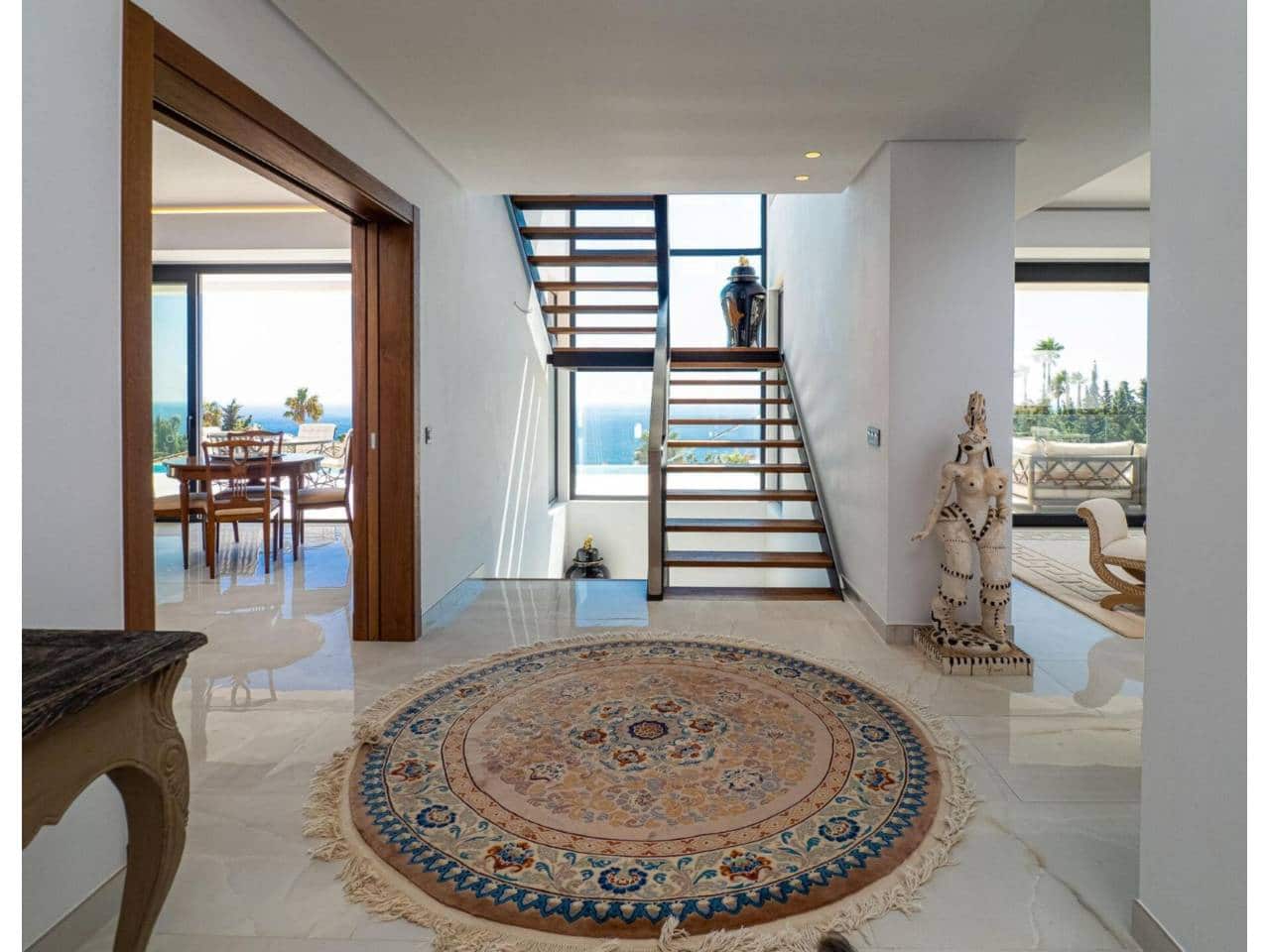 5 soverom Villa til salgs i Manilva med svømmebasseng garasje - € 3 450 000 (Ref: 9081181)