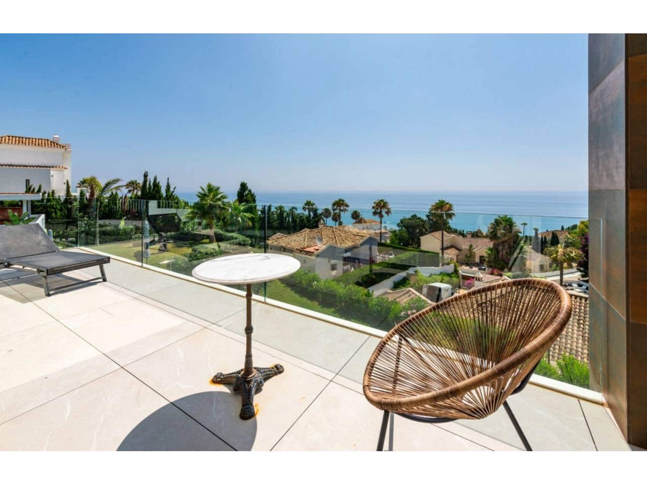 5 soverom Villa til salgs i Manilva med svømmebasseng garasje - € 3 450 000 (Ref: 9081181)