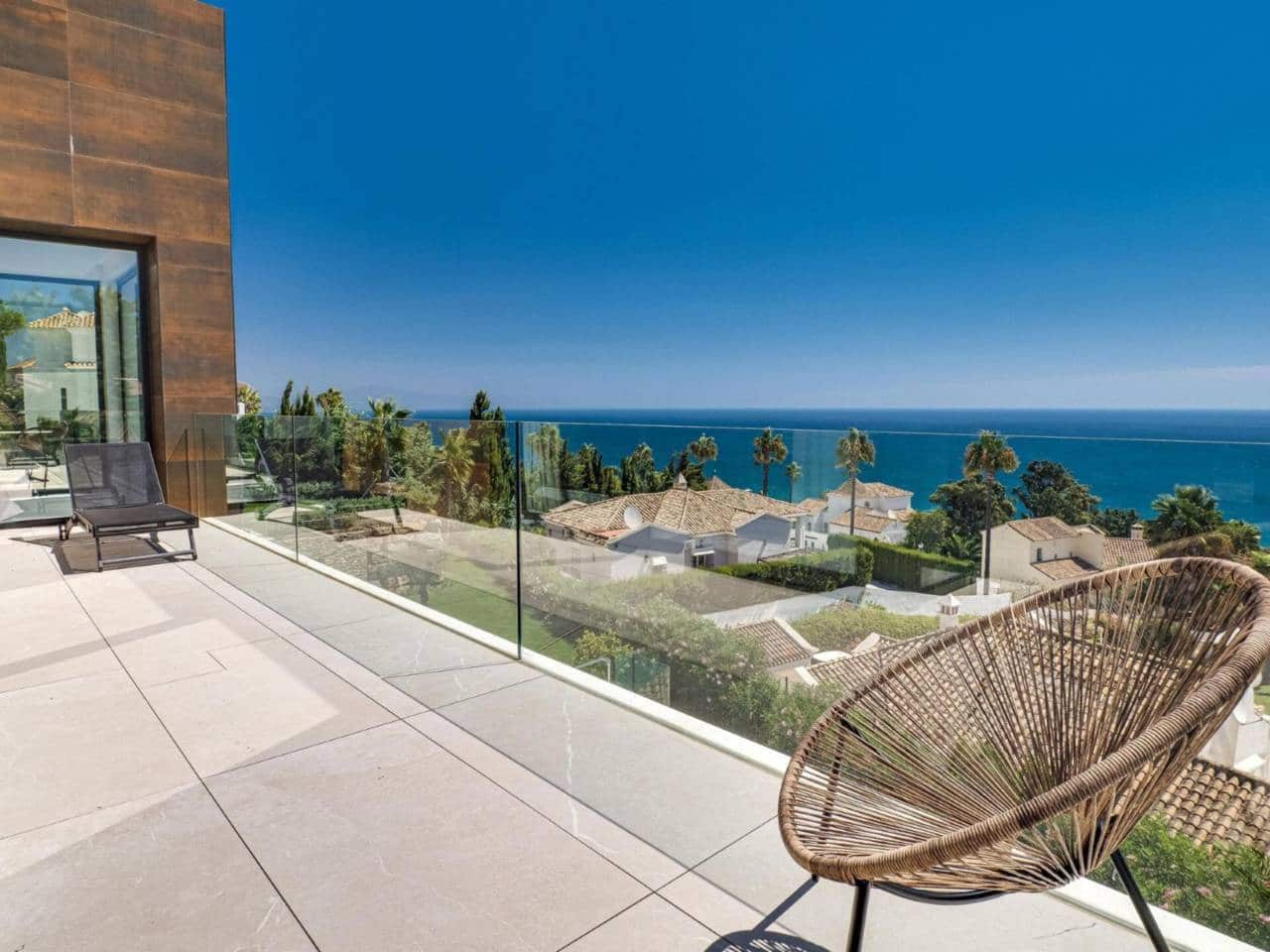 5 soverom Villa til salgs i Manilva med svømmebasseng garasje - € 3 450 000 (Ref: 9081181)