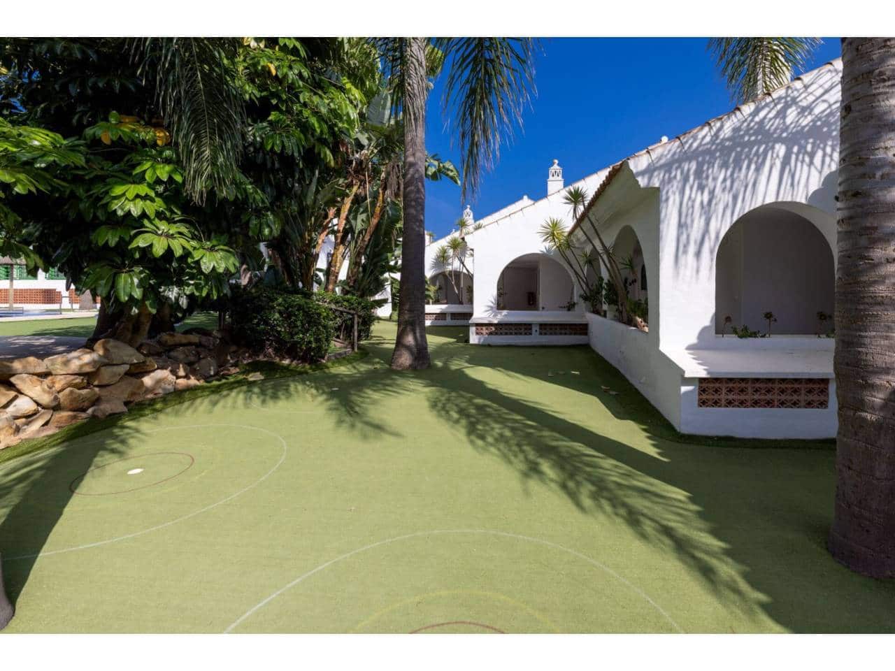 2 bedroom Flat for sale in Manilva with pool garage - € 299,000 (Ref: 9081182)