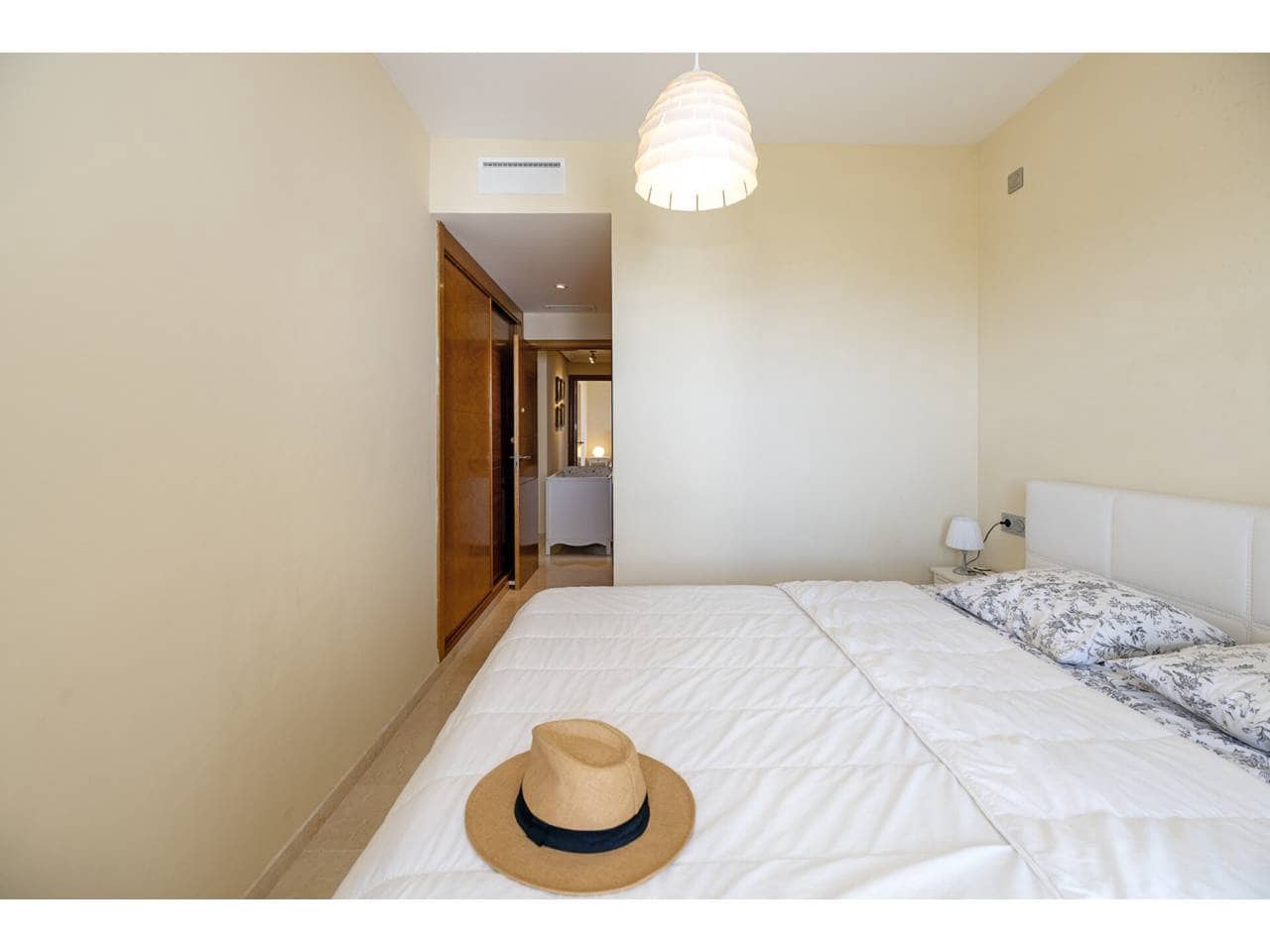 3 bedroom Apartment for sale in Manilva with pool garage - € 332,000 (Ref: 9088343)