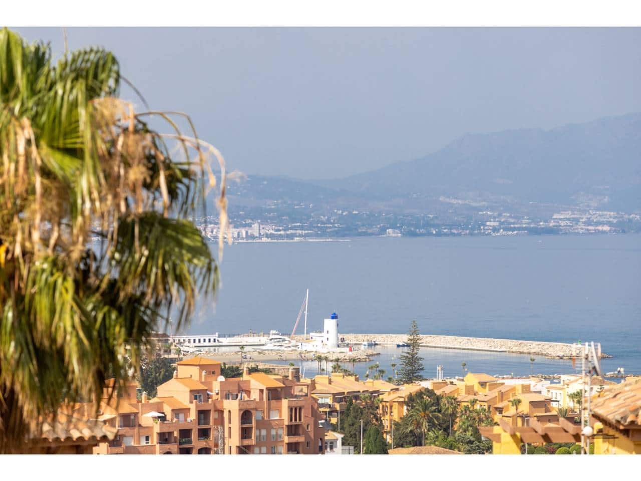 3 bedroom Apartment for sale in Manilva with pool garage - € 332,000 (Ref: 9088343)