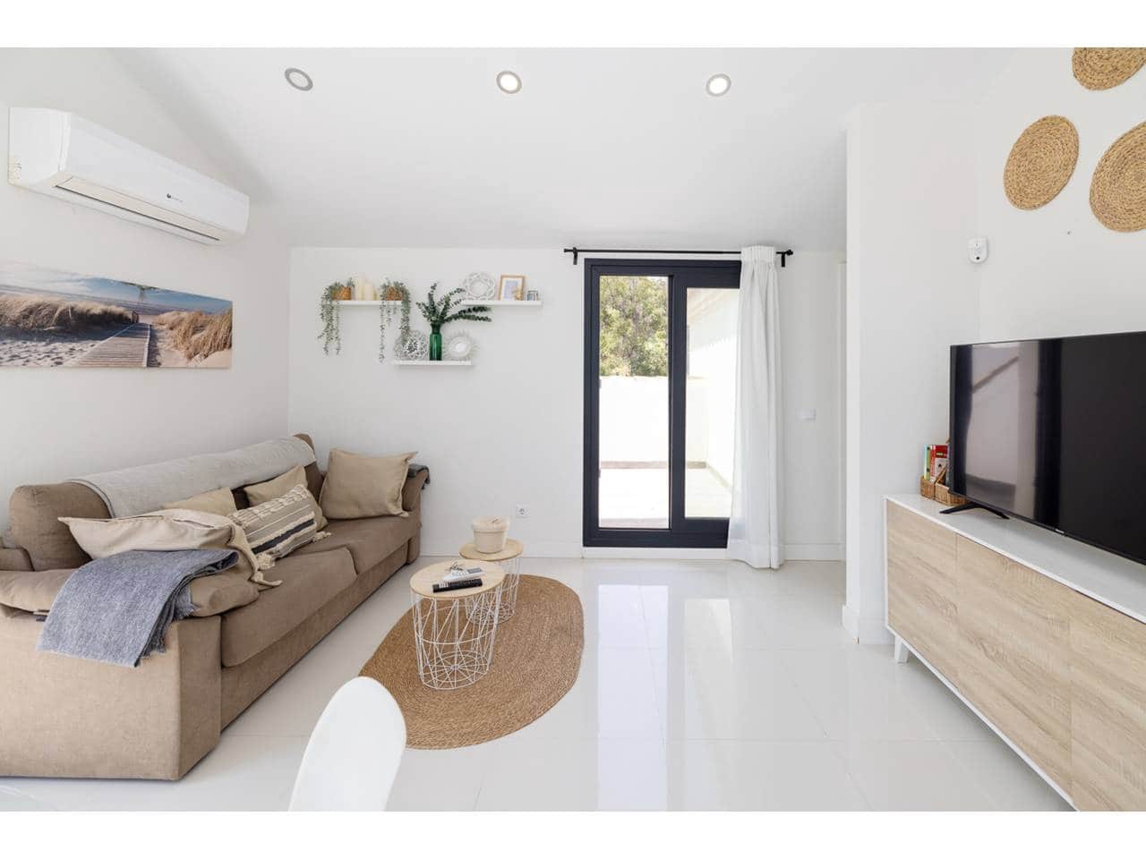 1 camera da letto Attico in vendita in Manilva con piscina garage - 335.000 € (Rif: 9100446)