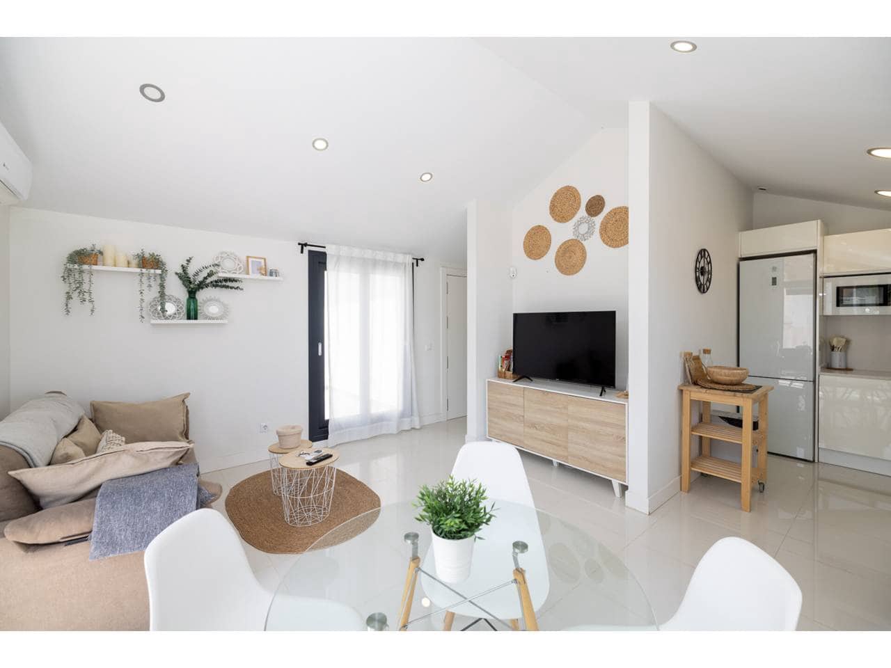 1 camera da letto Attico in vendita in Manilva con piscina garage - 335.000 € (Rif: 9100446)